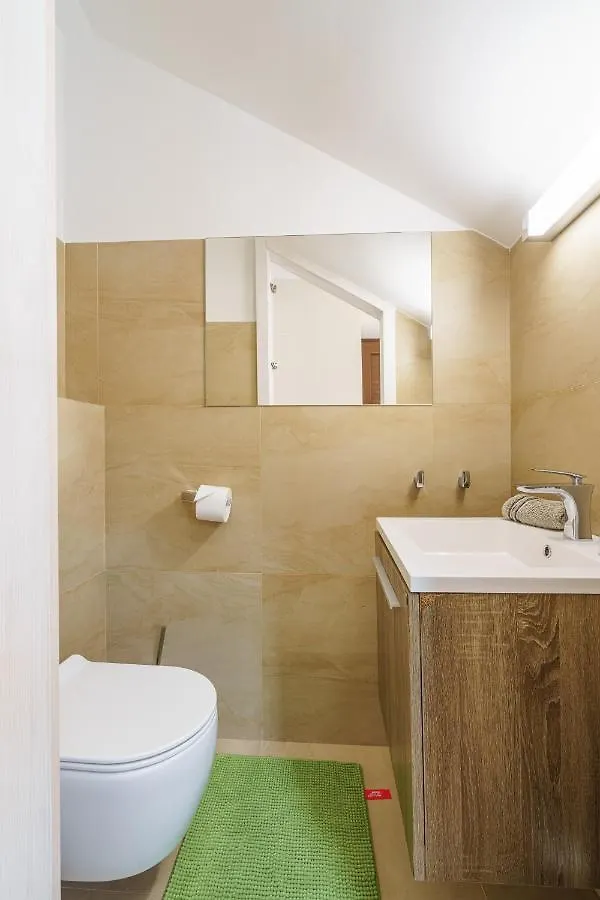 Villa Caprice - Krk Milohnici 0*,  Croatia